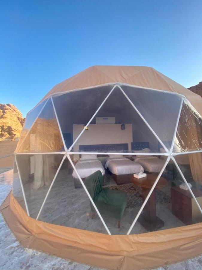 Rum Four Mountain Luxury Camp Wadi Rum Extérieur photo