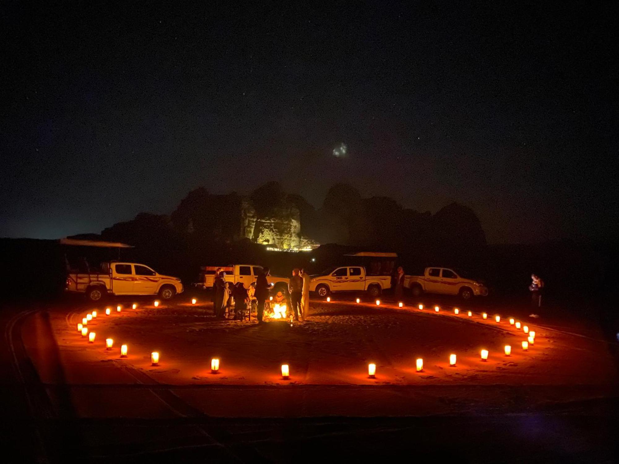 Rum Four Mountain Luxury Camp Wadi Rum Extérieur photo