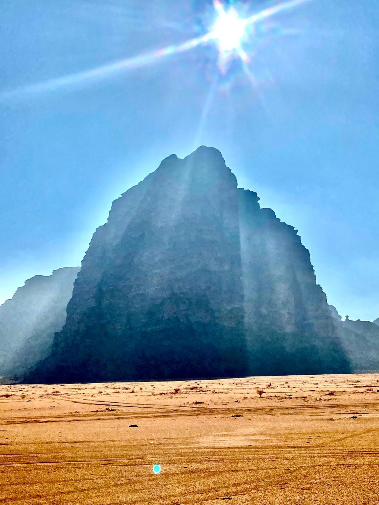 Rum Four Mountain Luxury Camp Wadi Rum Extérieur photo