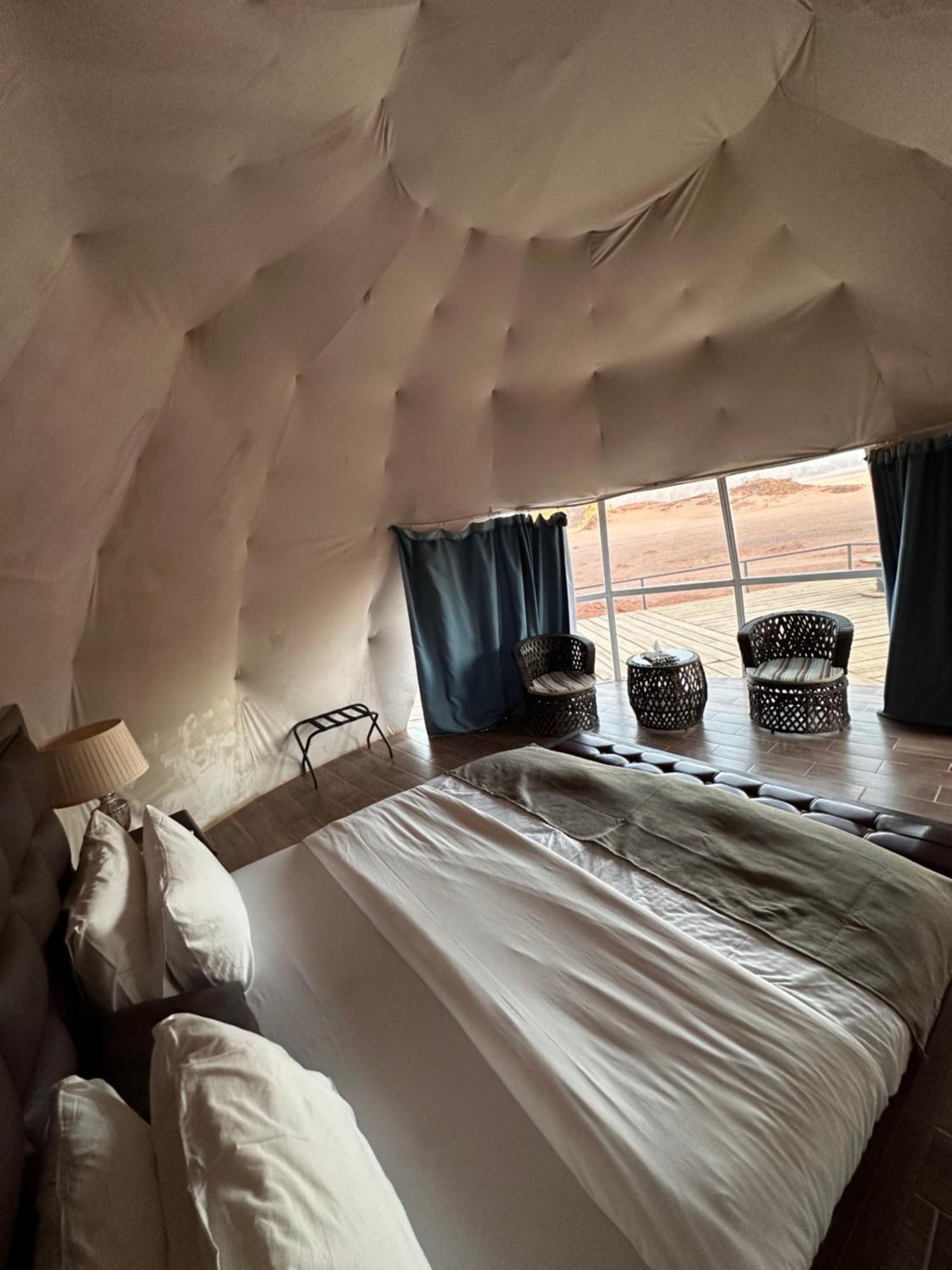 Rum Four Mountain Luxury Camp Wadi Rum Extérieur photo